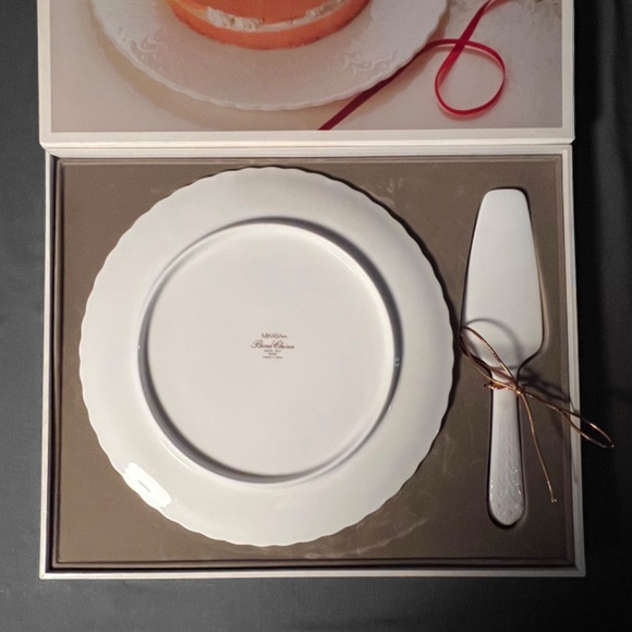 Mikasa Bone China Cake Cutter & Server Set - Picture 3 of 6
